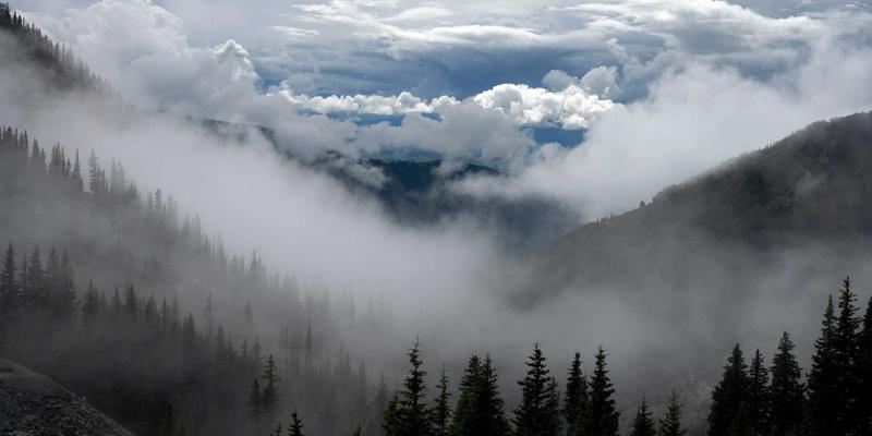 品牌设计18：创意视觉如何重塑企业形象设计的未来