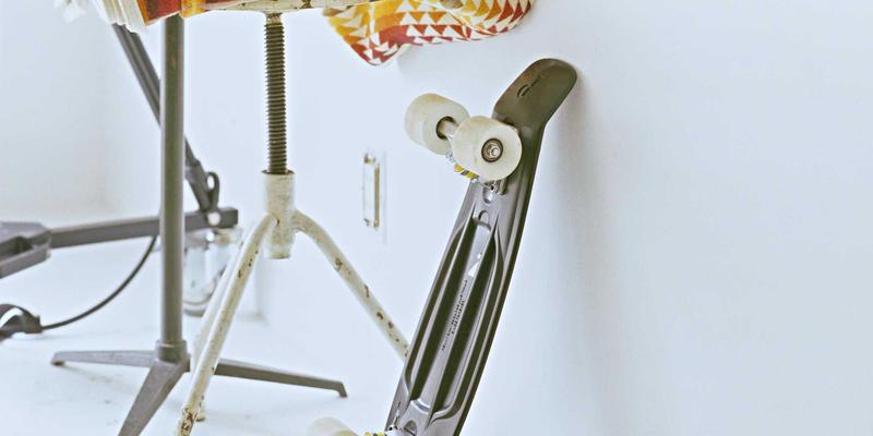 品牌设计85：融合平面、VI与孟菲斯风格的现代设计新范式